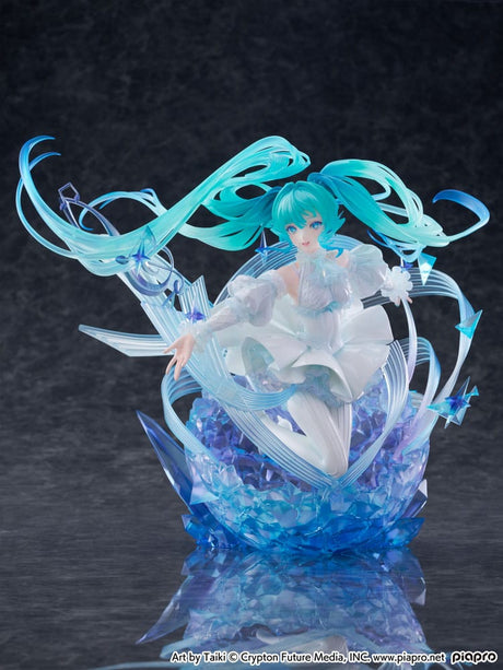 Hatsune Miku Crystal Dress 1/7th Scale PVC Statue - 22 cm