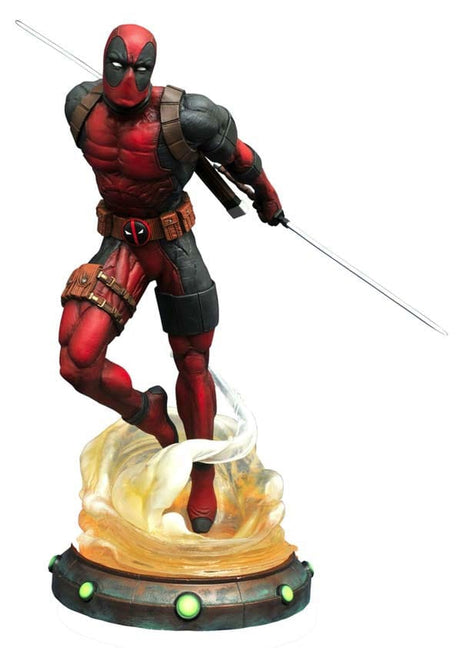 Diamond Select Marvel Deadpool PVC Gallery Statue 23cm