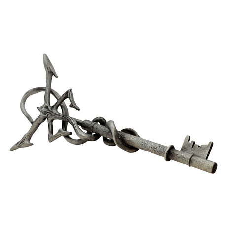 Resident Evil 4: Official Insignia Key Replica - 1/1 Scale