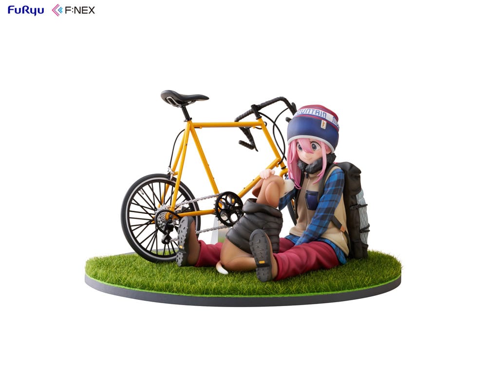 Furyu Laid-Back Camp Nadeshiko Kagamihara F:NEX PVC Statue (13cm)