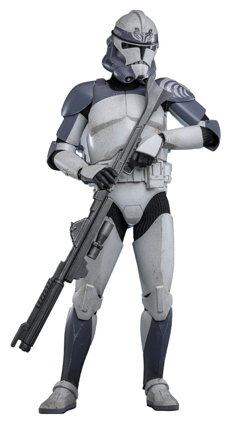 Star Wars The Clone Wars: 104th Battalion Wolfpack Clone Trooper (1/6) by Hot Toys