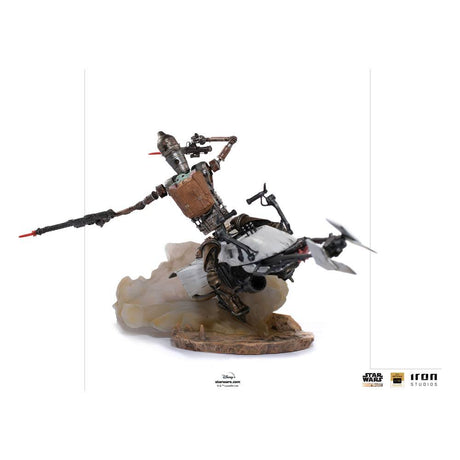 Star Wars Mandalorian 1/10 Scale IG-11 & Child Statue, 20 cm by Iron Studios