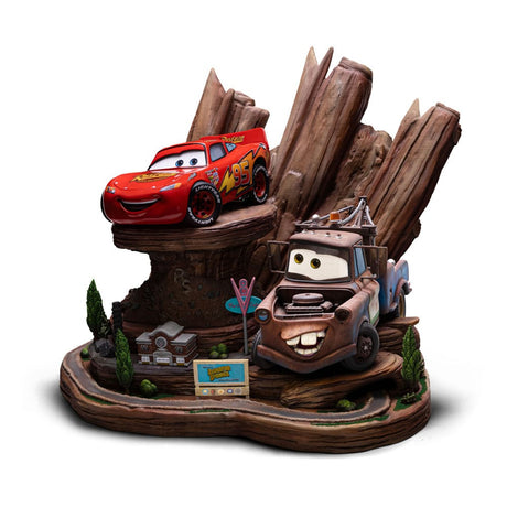 Disney Pixar Cars: Deluxe Art Scale Lightning McQueen & Tow Mater 1/10 Statue