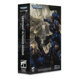 Warhammer 40,000 Lieutenant in Phobos Armor (Ultramarines) 18cm McFarlane Toys Action Figure
