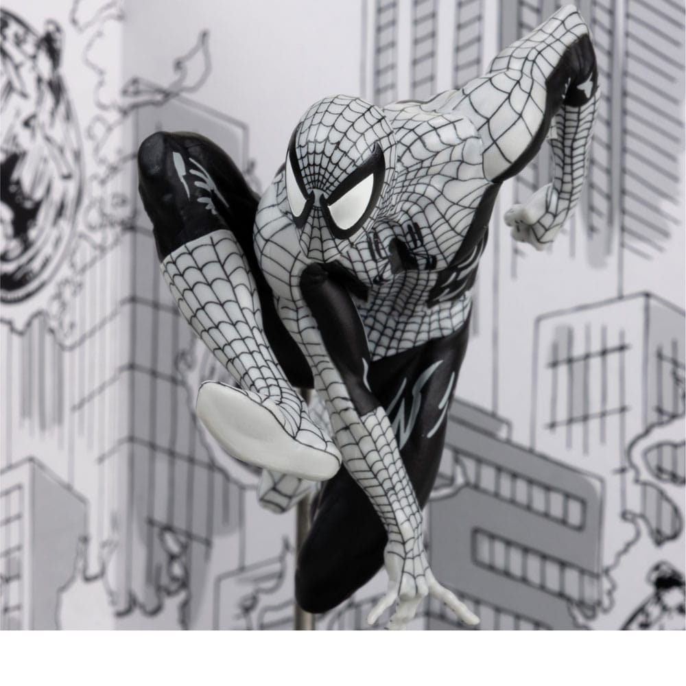 Marvel Spider-Man #6 PVC Statue, 1/10 Scale, Gold Label, McFarlane