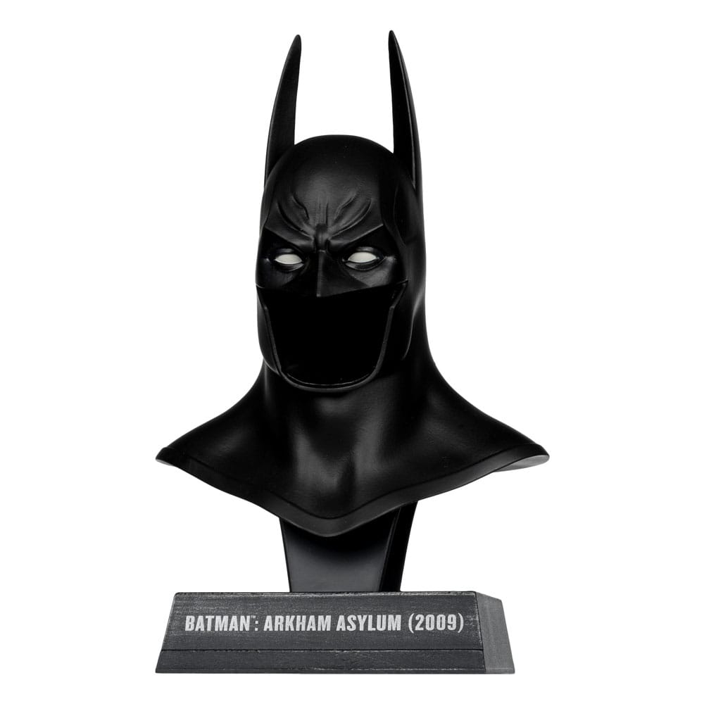 Batman: Arkham Asylum 1/3 Mini Replica Cowl (19cm) by McFarlane Toys