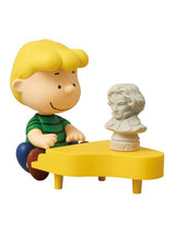 Peanuts UDF Series Schroeder & Piano Mini Figure - 7cm