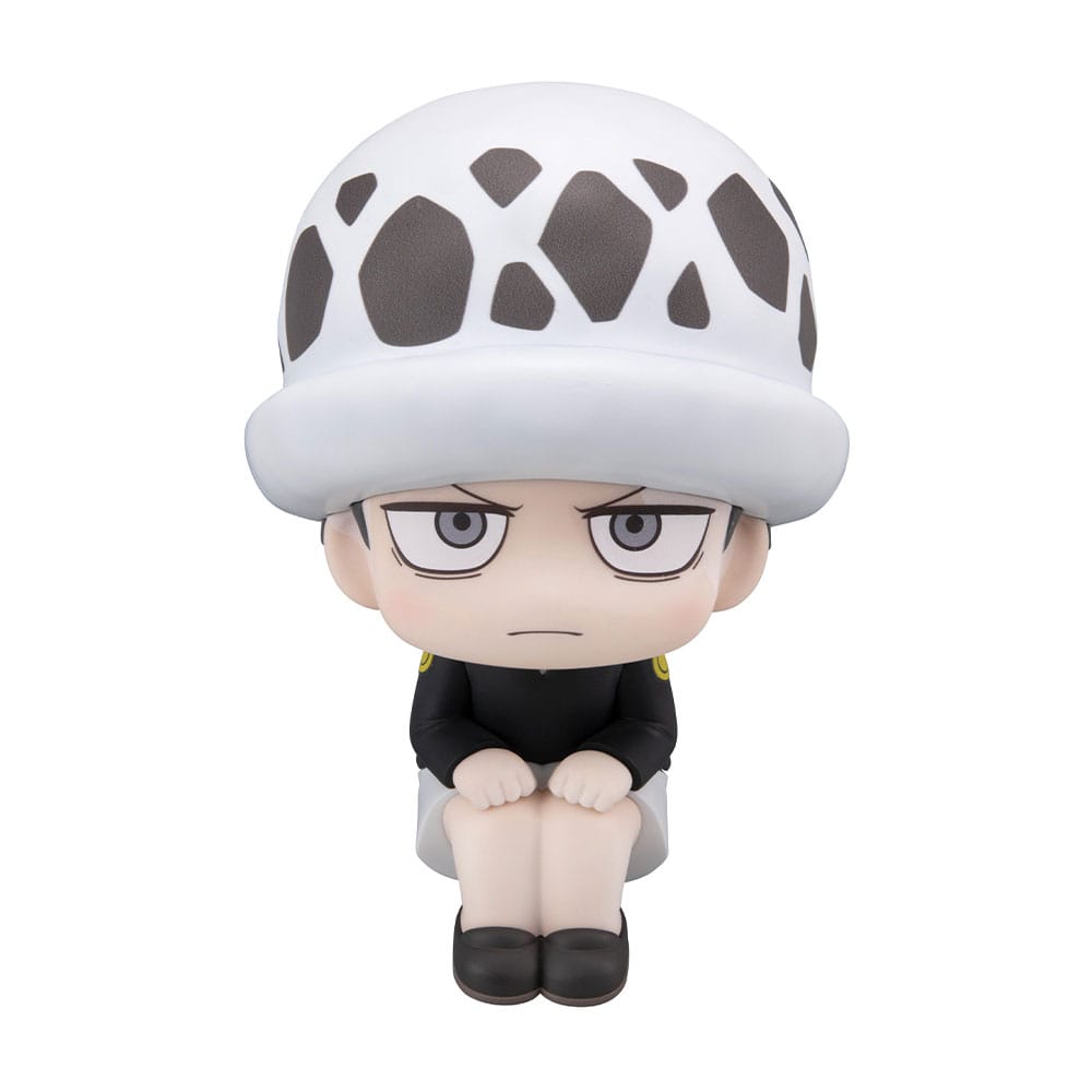 One Piece 'Trafalgar Law Childhood Ver.' PVC Look Up Statue - 11cm