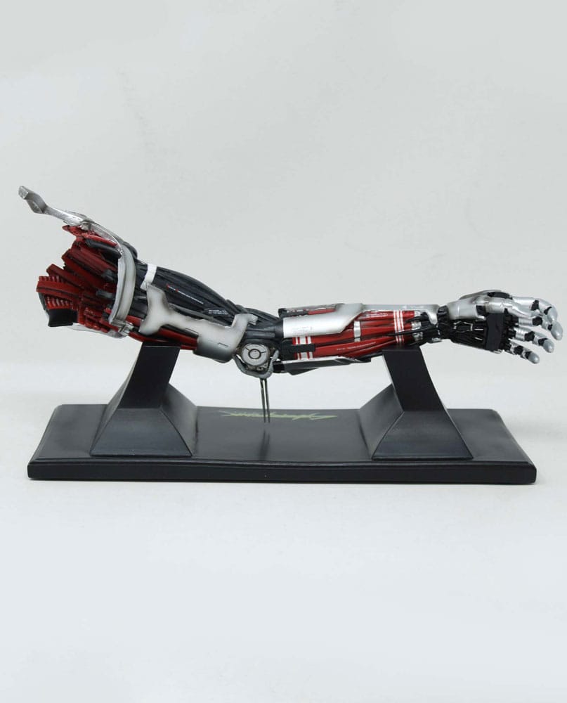 Cyberpunk: Edgerunners Silverhand Arm Replica, 30cm