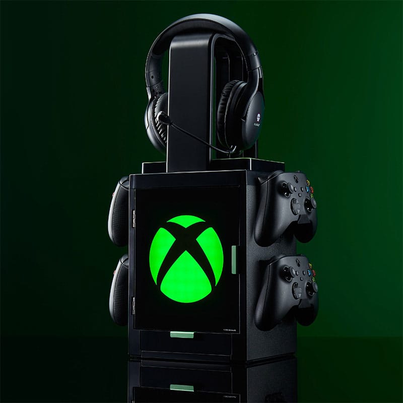Xbox Illuminated Gaming Locker by Numskull