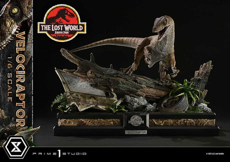 Jurassic Park II Legacy Collection 1/6 Scale Velociraptor Statue