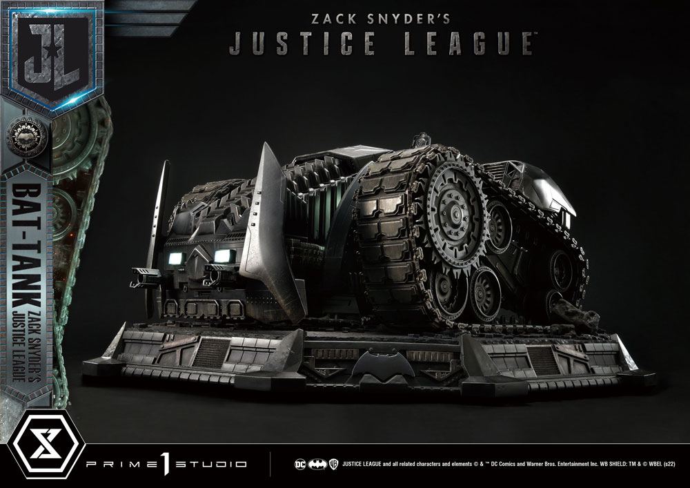Justice League Bat-Tank Diorama by Prime 1 Studio (Limited Edition)