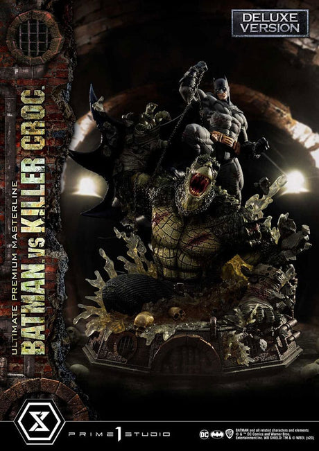 Batman Ultimate Premium Masterline Series Statue: Batman Vs. Killer Croc 71 cm