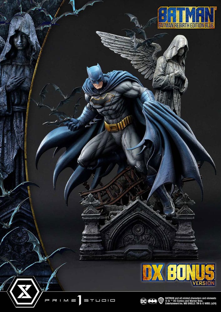 Batman Rebirth: Premier 1/4 Scale Blue Deluxe + Bonus Edition Statue