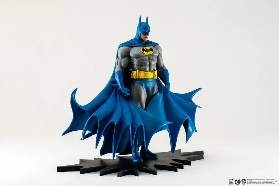 DC Comics Batman (Classic Version) 27cm 1/8 Scale Previews Exclusive PureArts PVC Statue