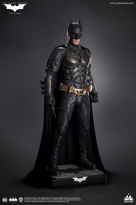 The Dark Knight Deluxe Edition Life-Size Batman Statue