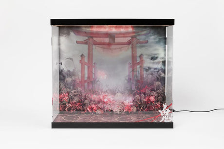 SHINSAI Inbina Rasethuhime Acrylic Display Case with Lights