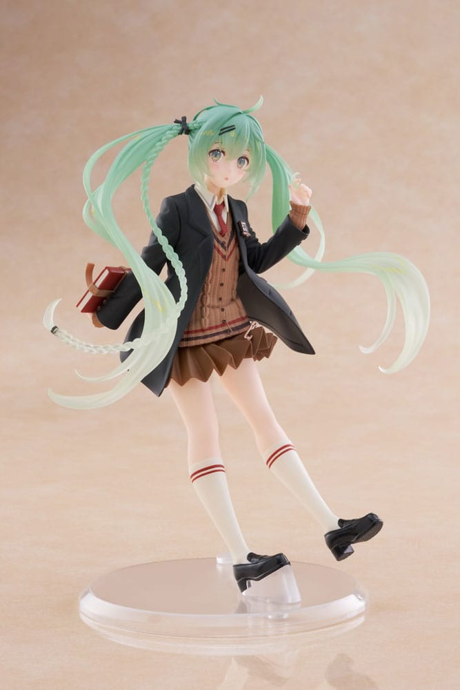 Hatsune Miku Fashion Preppy PVC Statue 18cm